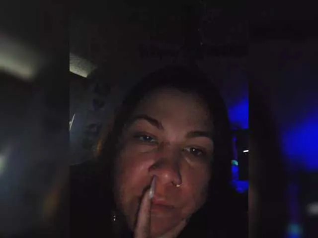 0hThicCums – webcam model profile photo