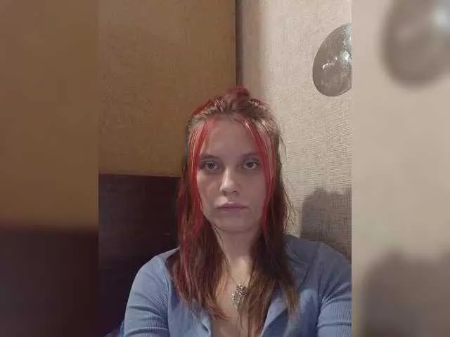 AlicePill – webcam model profile photo