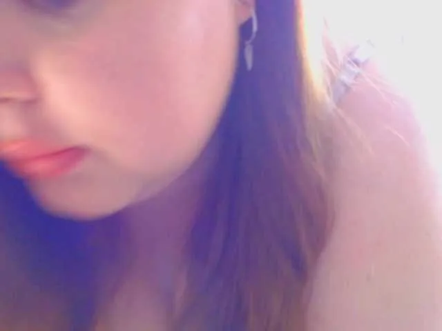 AWYLY – webcam model profile photo