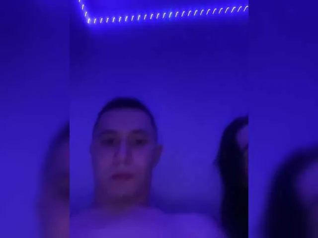 DinaRoma – webcam model profile photo