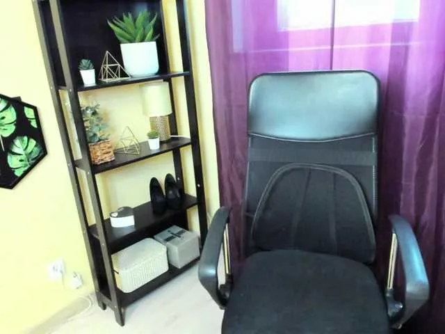 EmillyExtasy – webcam model profile photo