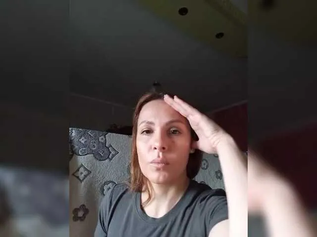 Klybnichca – webcam model profile photo