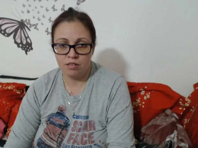 LadyHellene – webcam model profile photo