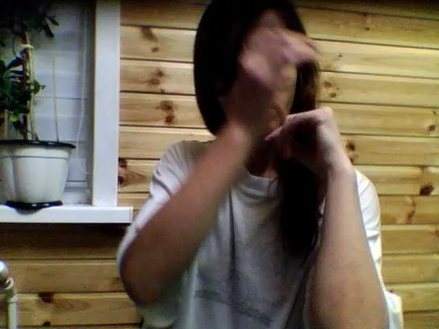 MarinaQwert – webcam model profile photo