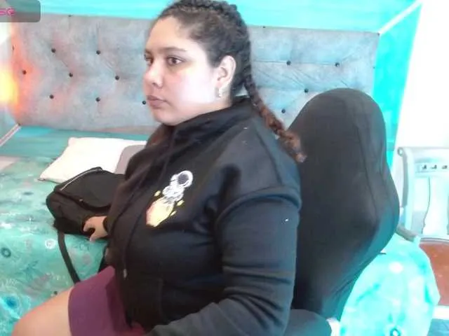 ROXIEE – webcam model profile photo