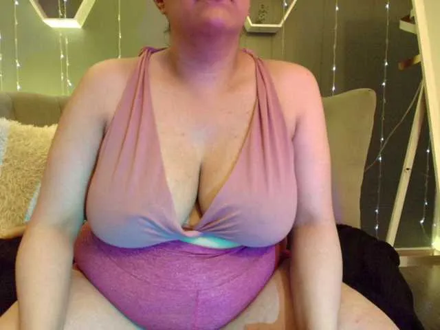 Sammy-owens – webcam model profile photo