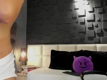 dann_saenz – webcam model profile photo