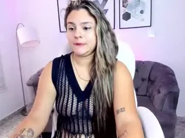 emma_fox6's Thumb Image