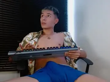 isaac_tan – webcam model profile photo