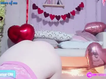 lollita_love – webcam model profile photo