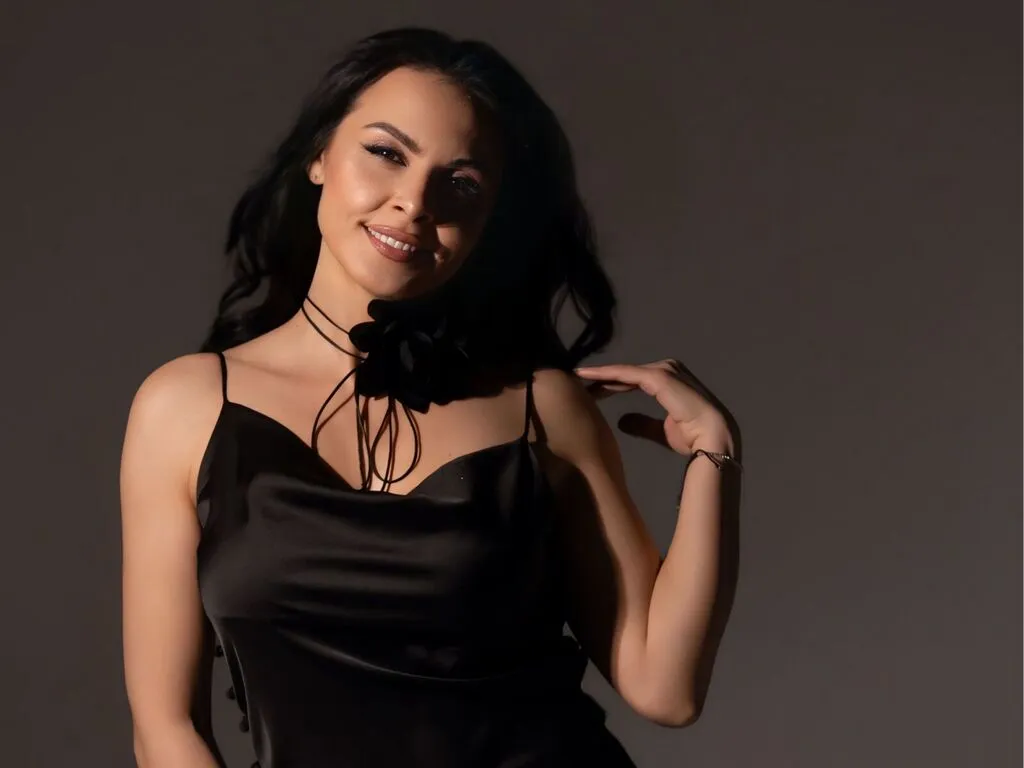 AngelinaKunis – webcam model profile photo