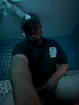 AlexR9700 – webcam model profile photo