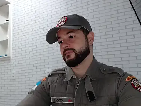 BombeiroHotx – webcam model profile photo