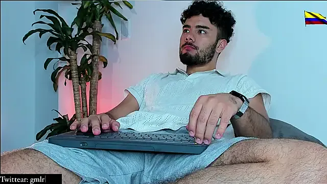 caprywilliams – webcam model profile photo