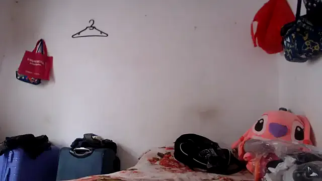 CoralSmit – webcam model profile photo