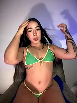 KaditaNavarro – webcam model profile photo