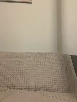 Luccreccia_ – webcam model profile photo