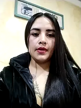 MAYE__13 – webcam model profile photo