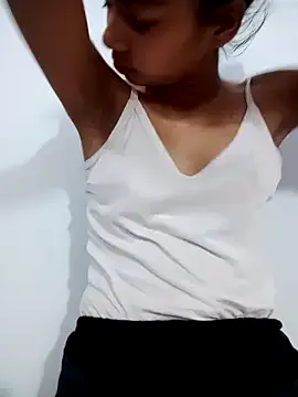 Meenaksi-singh's Thumb Image
