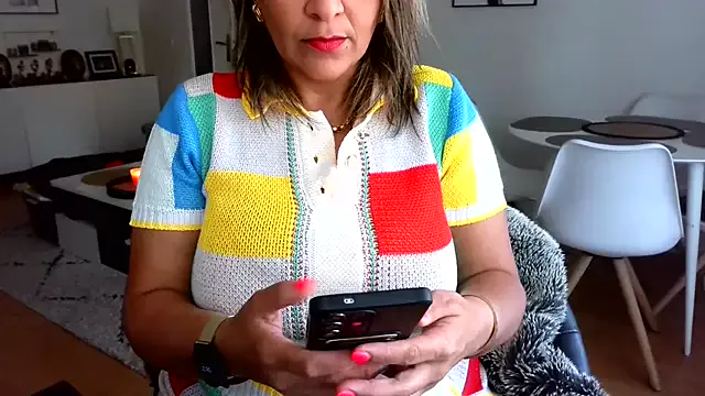 sarametisse26 – webcam model profile photo