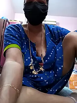 Tamil_sreelekha's Thumb Image