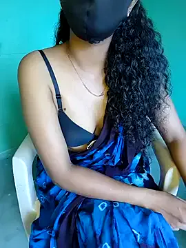 Tamilpallavi – webcam model profile photo